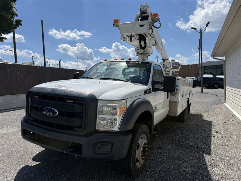 Used 2016 Ford F550 2WD Regular Cab Super Duty image 5