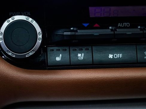 Used 2023 Toyota Tundra 1794 Edition w/ TRD Off-Road Package AWD/4WD image 23