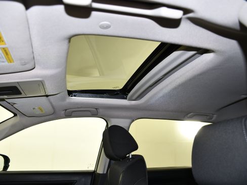 Certified 2024 Honda CR-V EX image 38