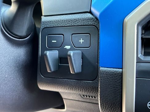 New 2025 Toyota Tacoma TRD Off-Road w/ TRD Off Road Upgrade Package image 28