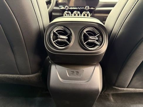 New 2025 Chevrolet Blazer EV LT image 24