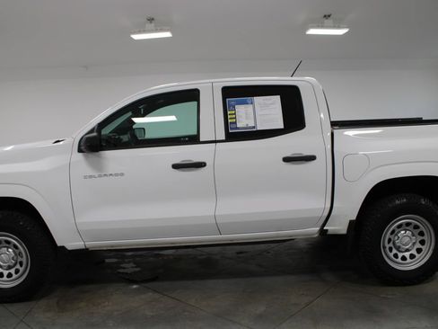 Used 2023 Chevrolet Colorado W/T w/ WT Convenience Package II AWD/4WD image 6