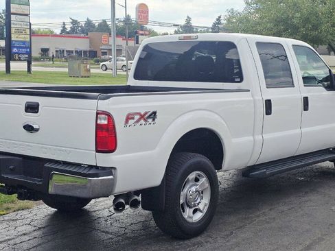 Used 2016 Ford F250 XLT w/ FX4 Off-Road Package AWD/4WD image 8