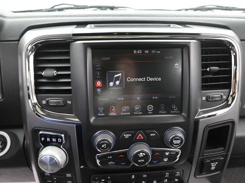 Used 2015 RAM 1500 Sport AWD/4WD image 34
