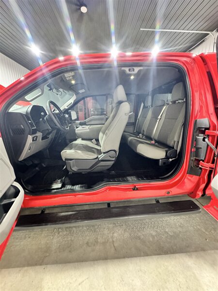 Used 2015 Ford F150 XL w/ Equipment Group 101A Mid AWD/4WD image 8