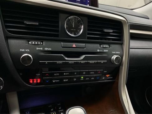 Used 2019 Lexus RX 350 AWD w/ Navigation Package image 32
