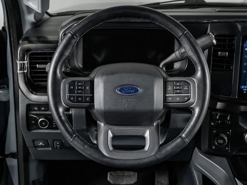 Used 2024 Ford F250 Lariat w/ Sport Appearance Package AWD/4WD image 17