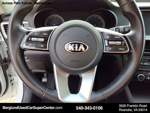 Used 2019 Kia Optima LX w/ LX Premium Package image 17