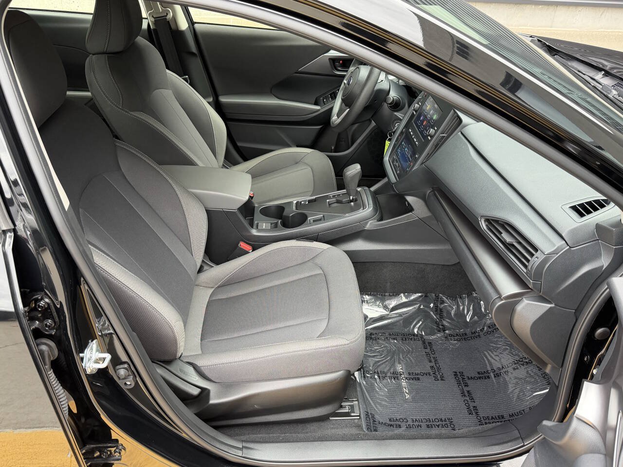 Used 2025 Subaru Impreza 2.0i AWD/4WD image 18
