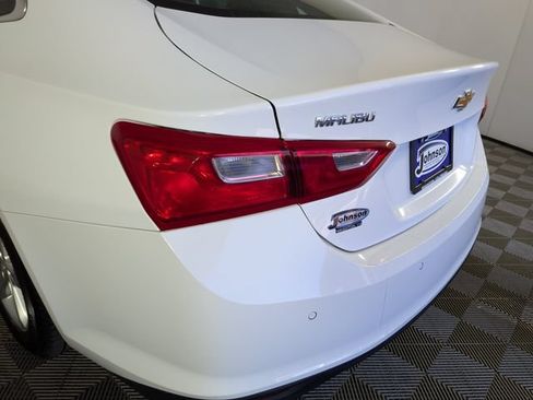 Used 2024 Chevrolet Malibu LT FWD image 12