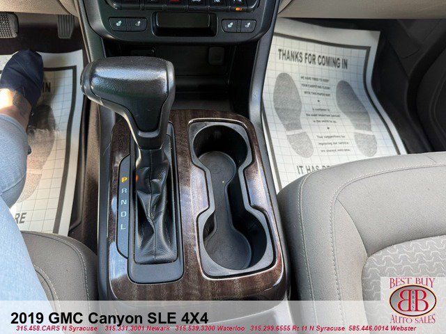 Used 2019 GMC Canyon SLE w/ Driver Alert Package AWD/4WD image 17