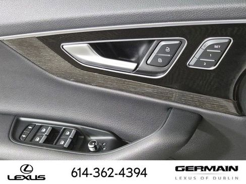 Used 2019 Audi Q7 3.0T Premium Plus w/ Premium Plus Package AWD/4WD image 26