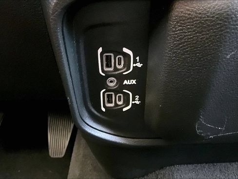 Used 2022 RAM 2500 Laramie AWD/4WD image 17