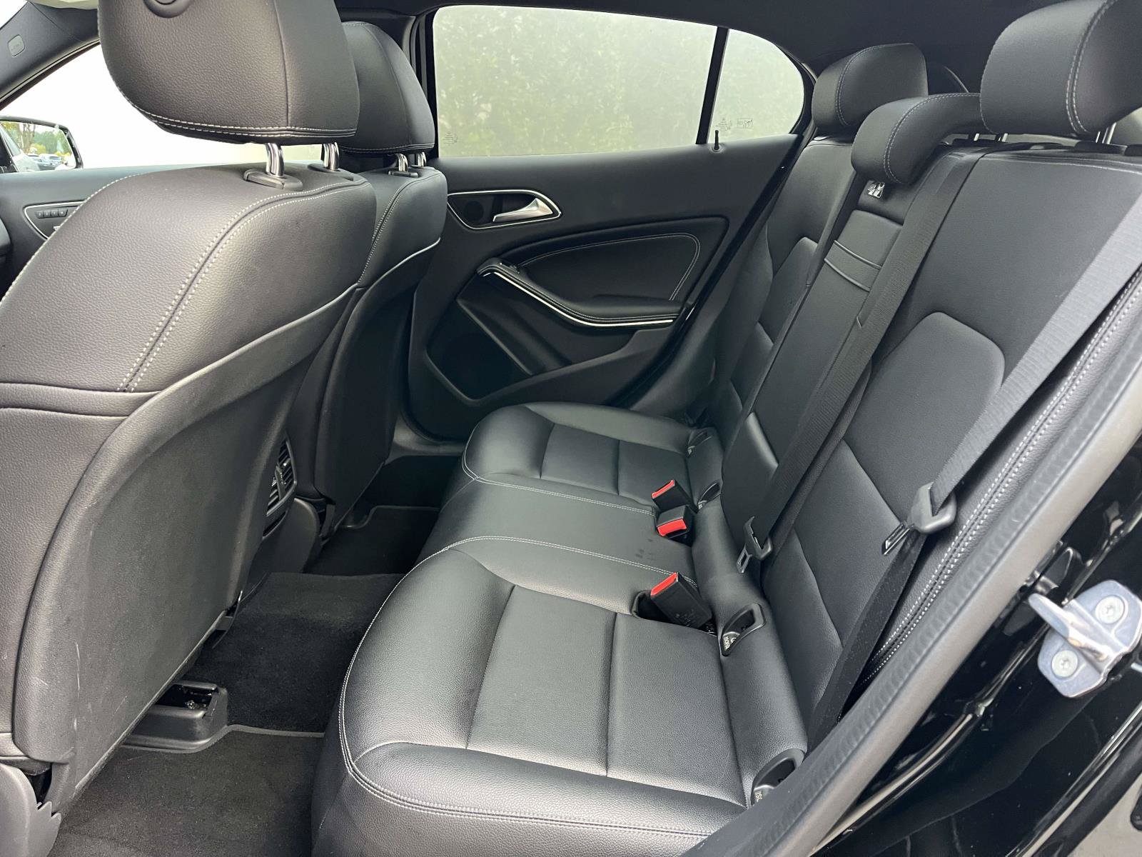 Used 2019 Mercedes-Benz GLA 250 4MATIC image 53
