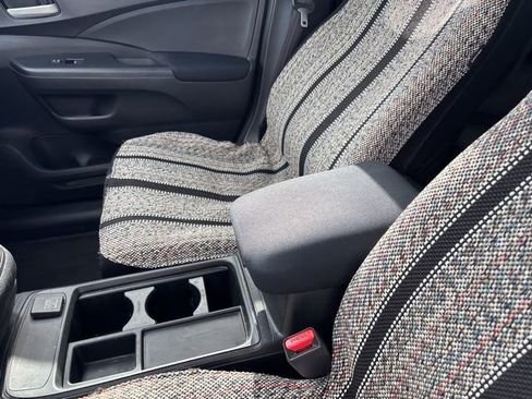 Used 2015 Honda CR-V LX image 17