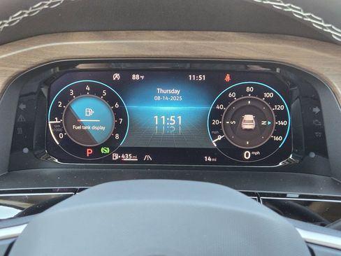 New 2026 Volkswagen Atlas SE image 13