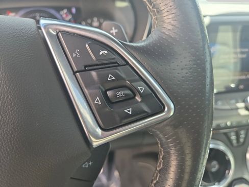 Used 2021 Chevrolet Camaro SS RWD image 24