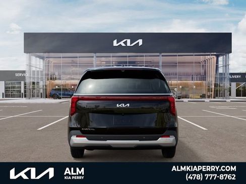 New 2026 Kia Carnival FWD image 5