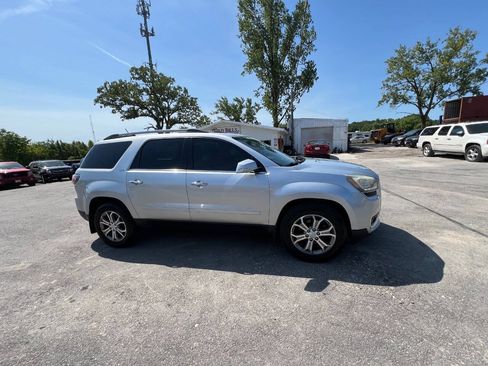 Used 2015 GMC Acadia SLT w/ Open Road Package AWD/4WD image 4
