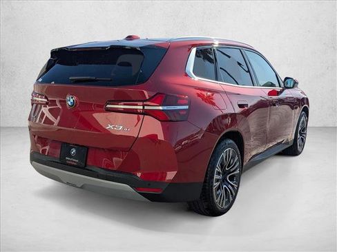 Used 2025 BMW X3 xDrive30i w/ Premium Package image 2