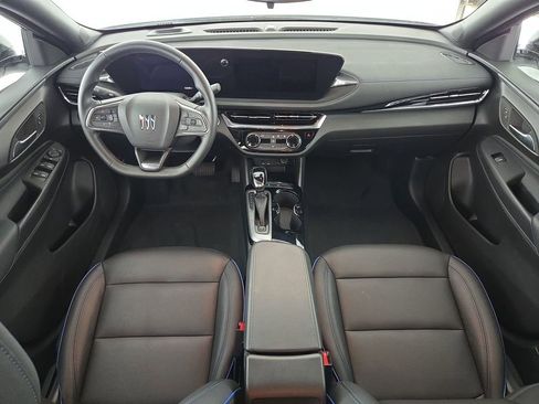 Used 2025 Buick Envista Sport Touring image 25