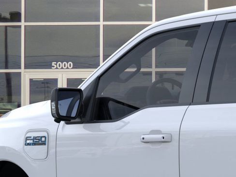 New 2025 Ford F150 Lightning Flash image 41