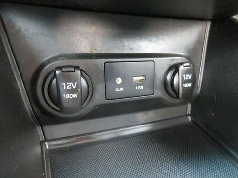 Used 2020 Hyundai Accent SE FWD image 26