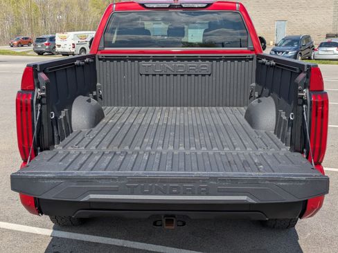 Used 2024 Toyota Tundra SR5 w/ SR5 Premium Package AWD/4WD image 17
