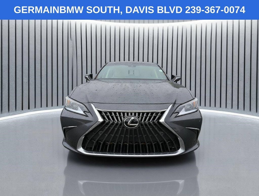 Used 2024 Lexus ES 350 w/ Premium Package FWD image 10
