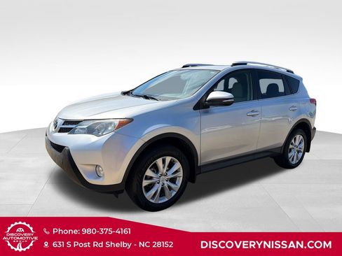 Used 2015 Toyota RAV4 Limited AWD/4WD image 1