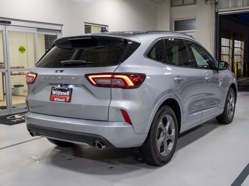 Used 2024 Ford Escape ST-Line w/ Cold Weather Package image 7