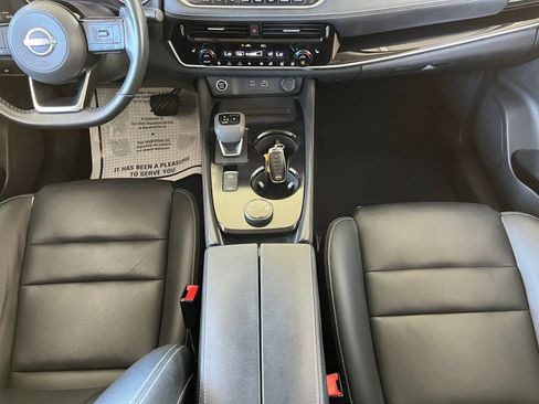 Used 2023 Nissan Rogue SL w/ SL Premium Package image 41