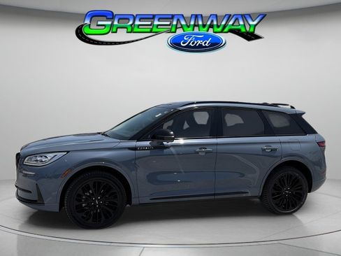 Used 2024 Lincoln Corsair Reserve w/ Equipment Group 201A AWD/4WD image 1