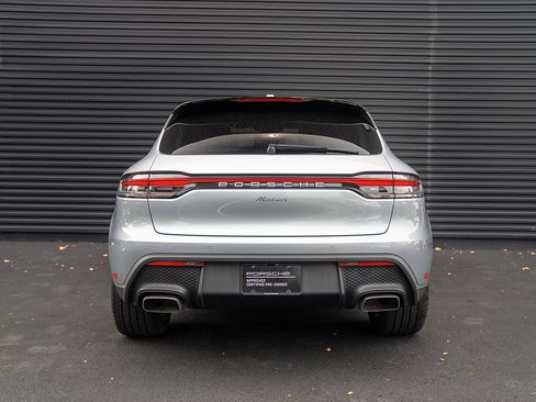Used 2026 Porsche Macan AWD/4WD image 29