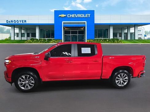 Used 2021 Chevrolet Silverado 1500 RST w/ Z71 Off-Road Package image 11