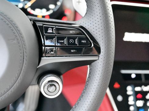 New 2026 Maserati Grecale Modena image 25