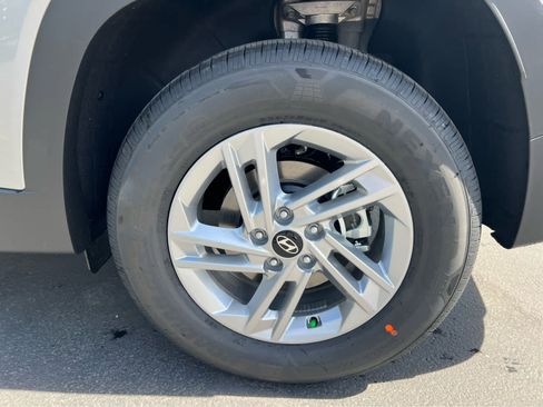 New 2026 Hyundai Tucson SE AWD/4WD image 14