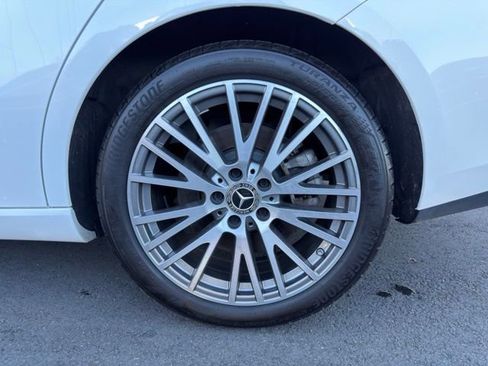 Used 2025 Mercedes-Benz CLA 250 4MATIC image 27