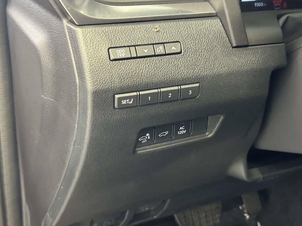Used 2024 Lexus GX 550 AWD/4WD image 22