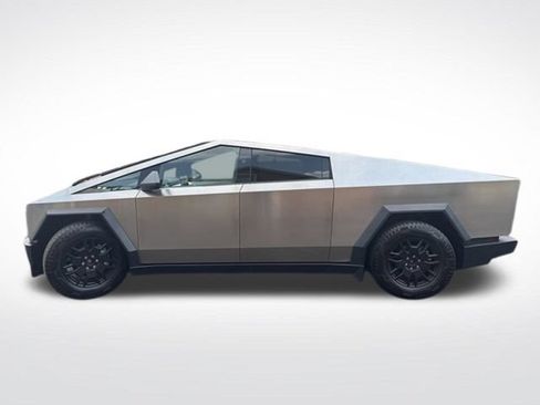 Used 2024 Tesla Cybertruck AWD Crew Cab image 9