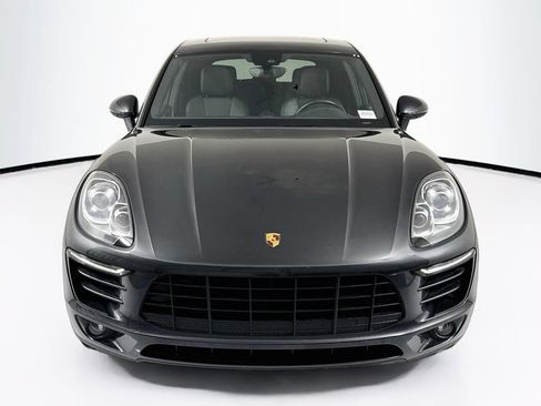 Used 2017 Porsche Macan AWD/4WD image 2