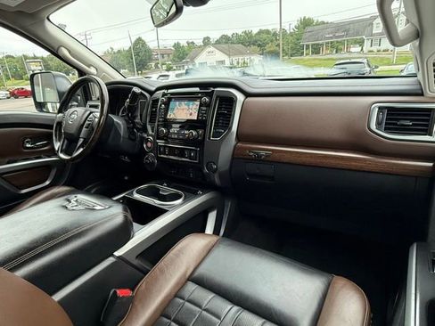 Used 2018 Nissan Titan Platinum Reserve w/ Platinum Utility Package image 23