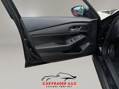 Used 2023 Honda Accord EX image 15