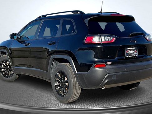 Used 2023 Jeep Cherokee Altitude Lux image 13