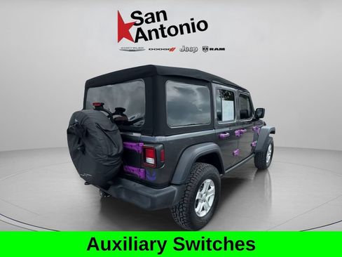 Used 2018 Jeep Wrangler Unlimited Sport S AWD/4WD image 15