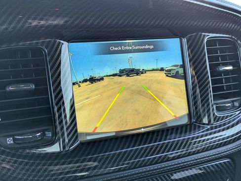 Used 2022 Dodge Charger R/T w/ Plus Group image 17