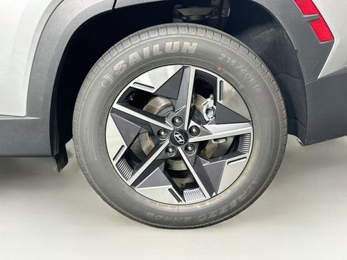 Used 2026 Hyundai Tucson SEL FWD image 11