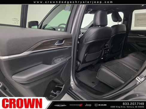 New 2026 Jeep Grand Cherokee Altitude AWD/4WD image 14