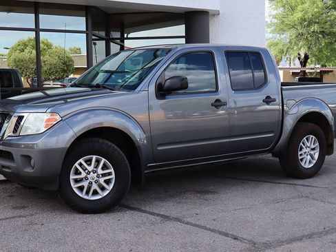 Used 2019 Nissan Frontier SV w/ Value Truck Package AWD/4WD image 3