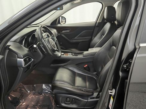 Used 2018 Jaguar F-PACE Prestige AWD/4WD image 18